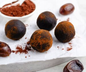 Chocolate energy balls